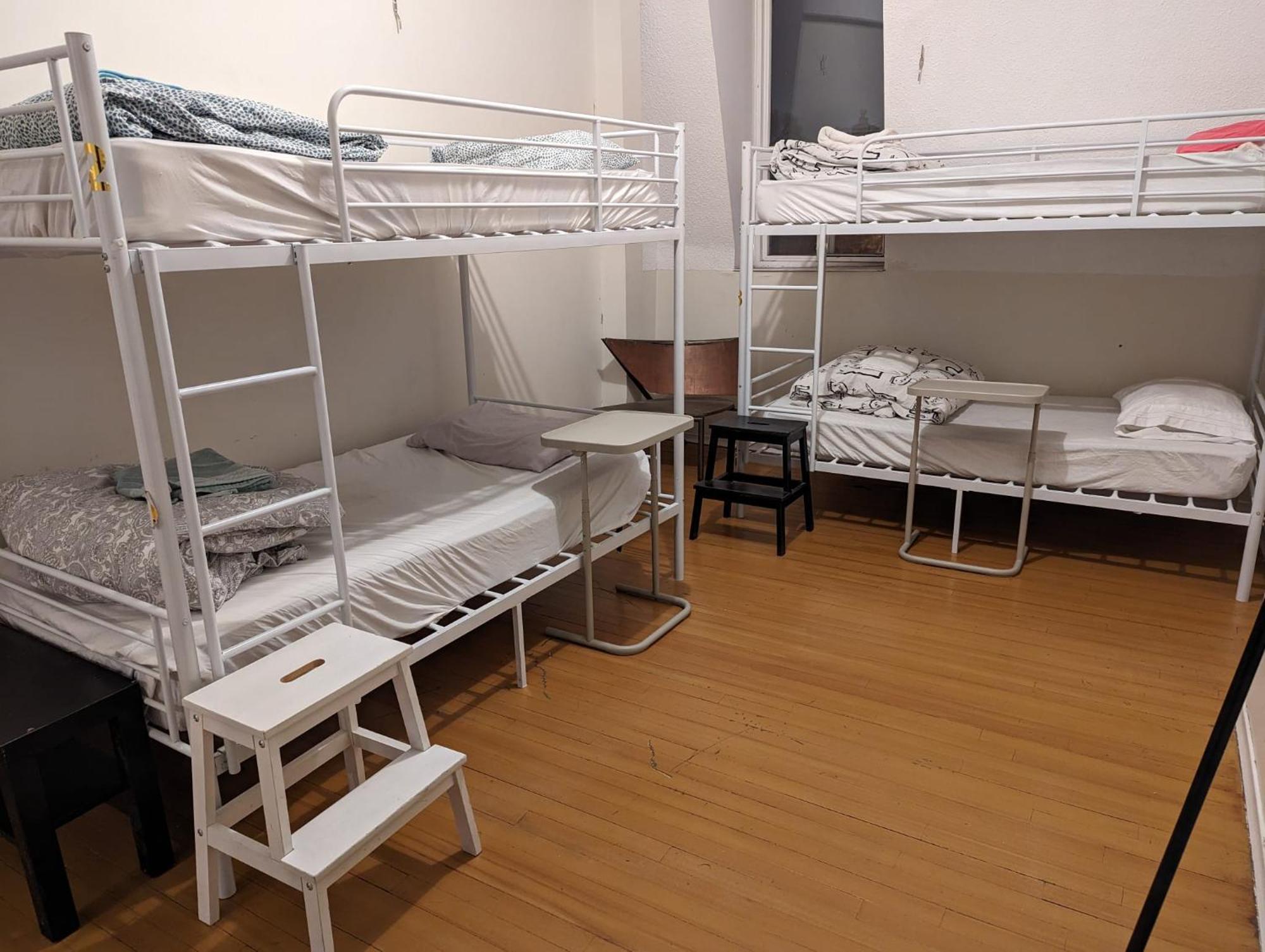 The Parkdale Hostellerie Toronto Extérieur photo