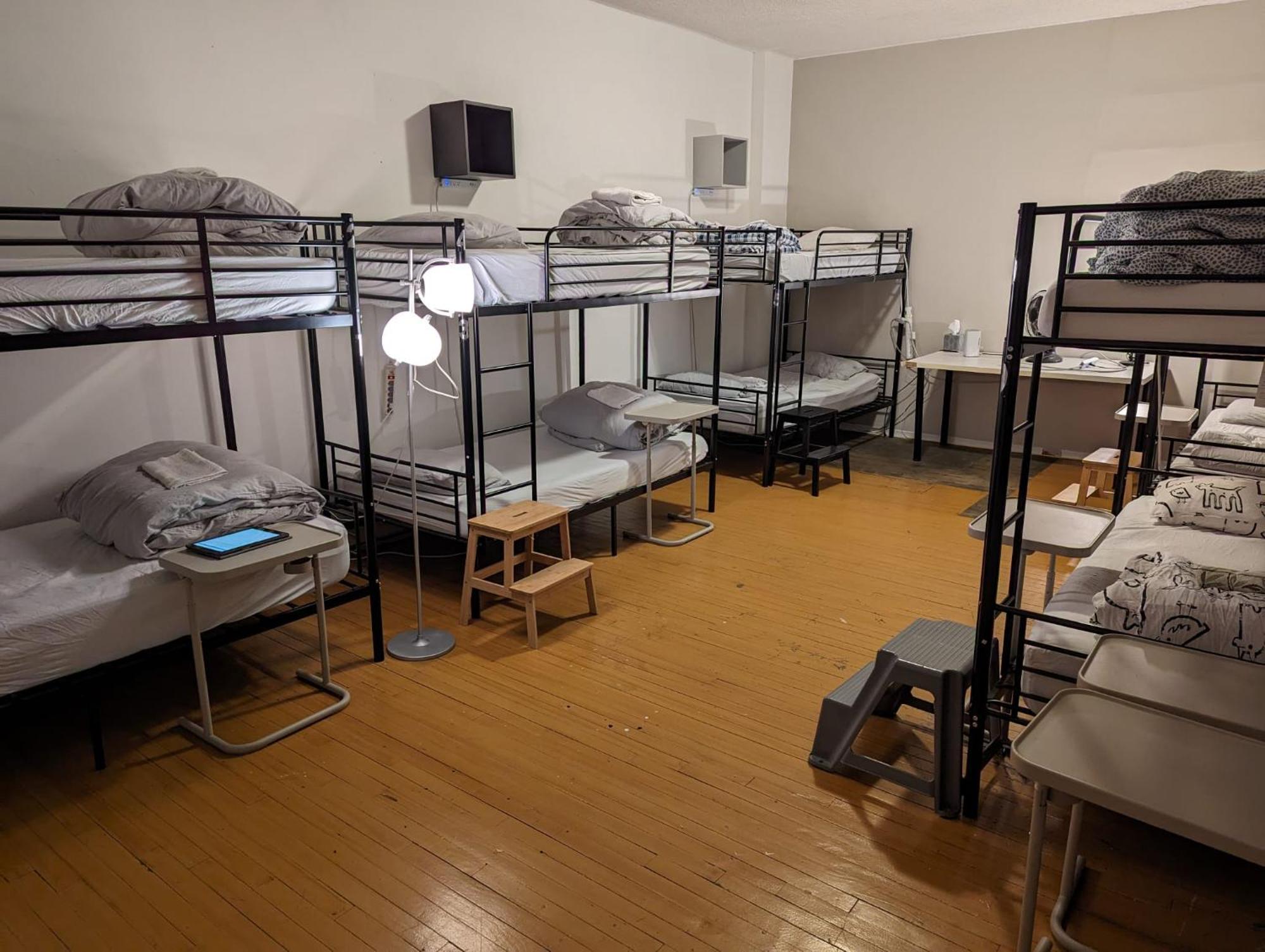 The Parkdale Hostellerie Toronto Extérieur photo